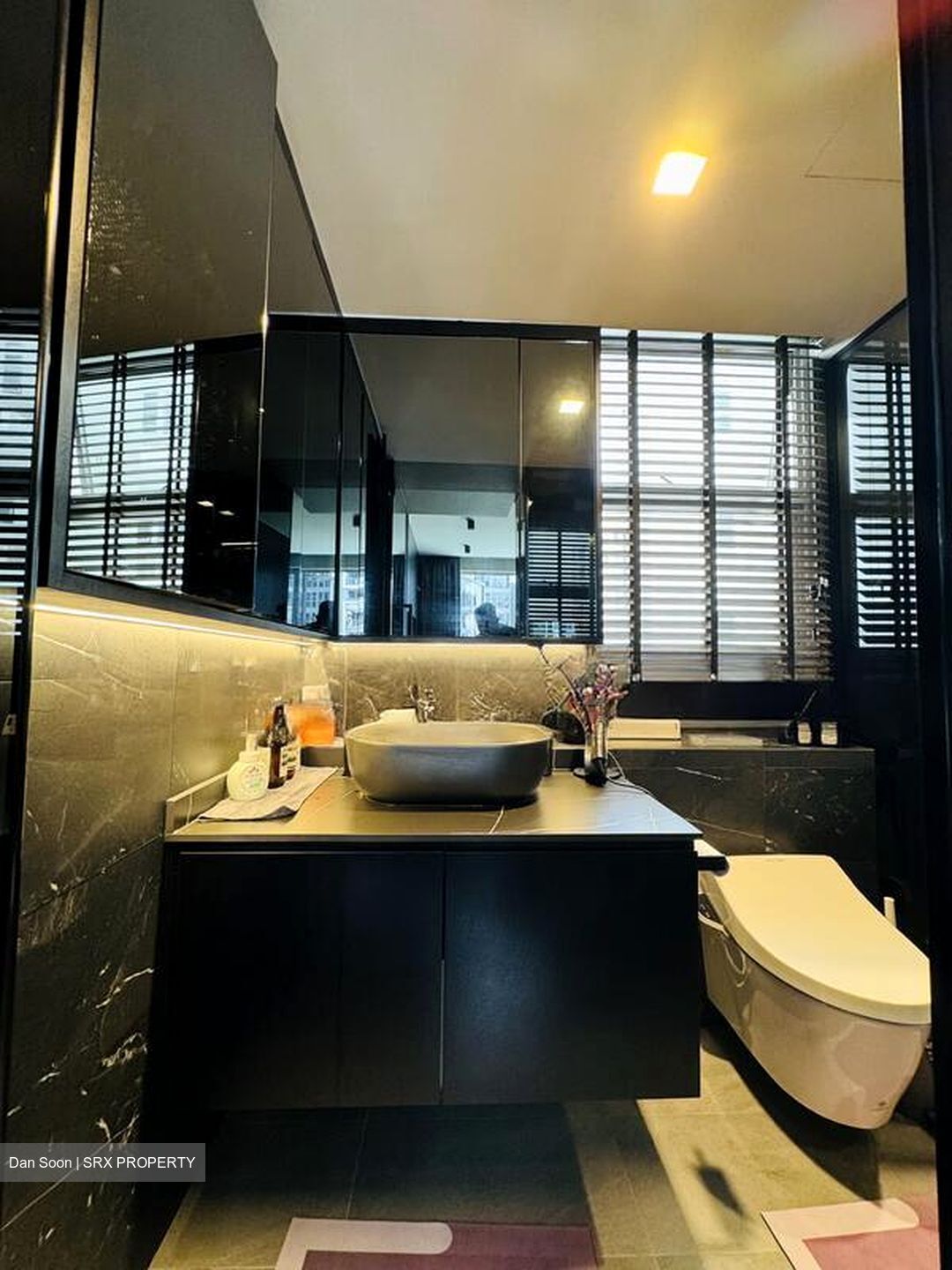 Prive (D19), Condominium #496332691